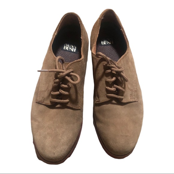 Nunn Bush Other - Beautiful Men’s Suede lace up Brown Shoes 8 M In Excellent Shape